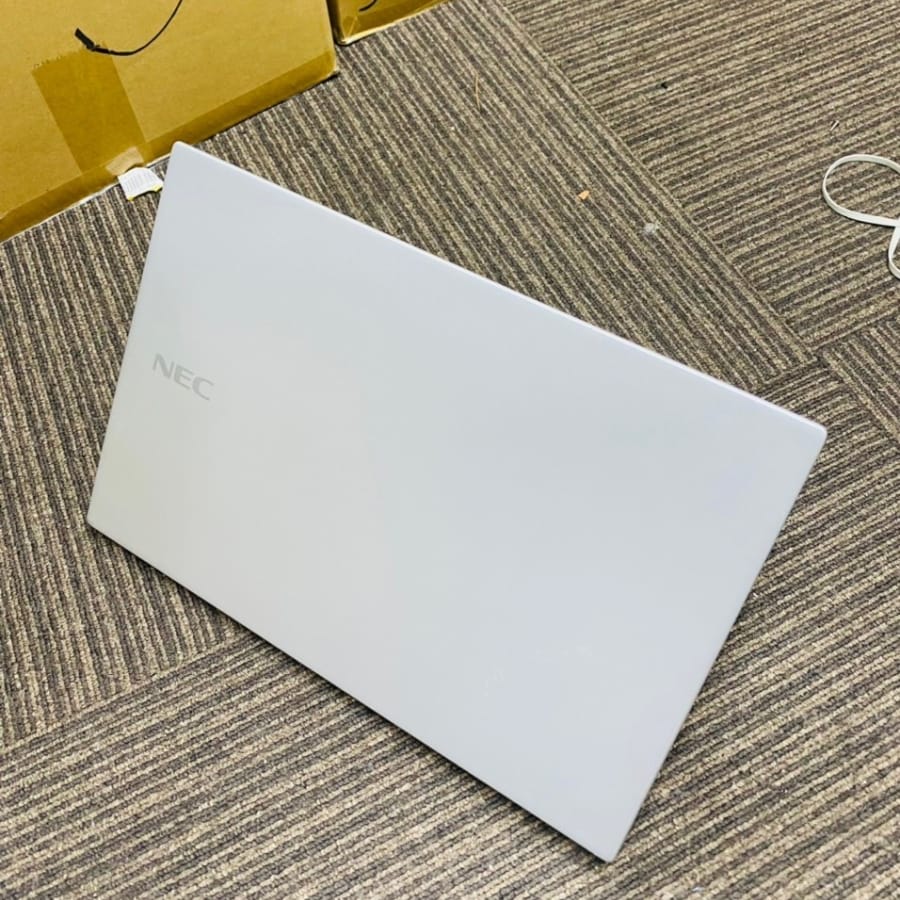 Laptop cũ giá rẻ cho dân Marketing - NEC VKT16 | i5-8250U | RAM8G | SSD256G | Hàng Nhật